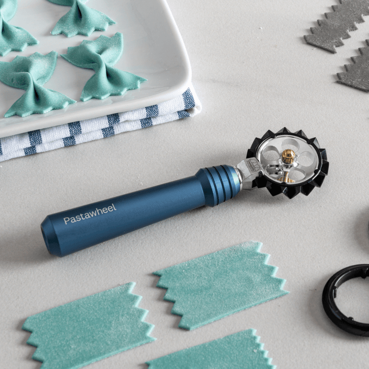 Pastawheel (Design Line) Pasta Cutter Marcato USA