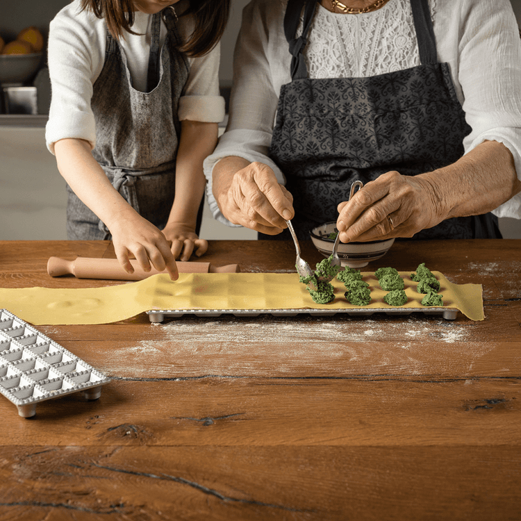 Ravioli Mold (Classic Line) Ravioli Tablet Marcato USA